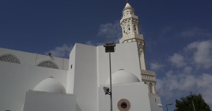 مسجد ذوقبلتین مدینه