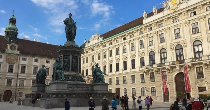 موزه امپریال پالاس وین موزه امپریال پالاس وین