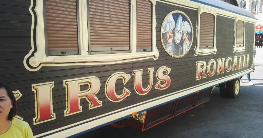 میدان رتوسپلاتز وین میدان رتوسپلاتز وین