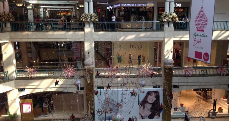 مرکز خرید پلازا سنایان