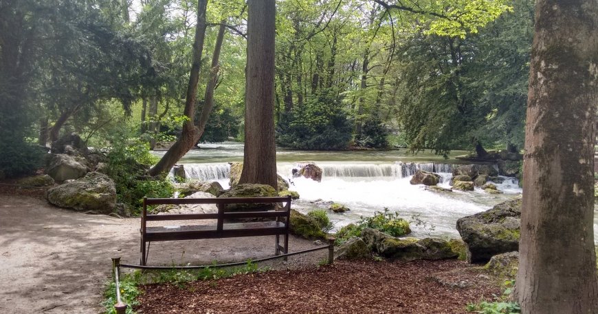 باغ انگلیسی مونیخ باغ انگلیسی مونیخ