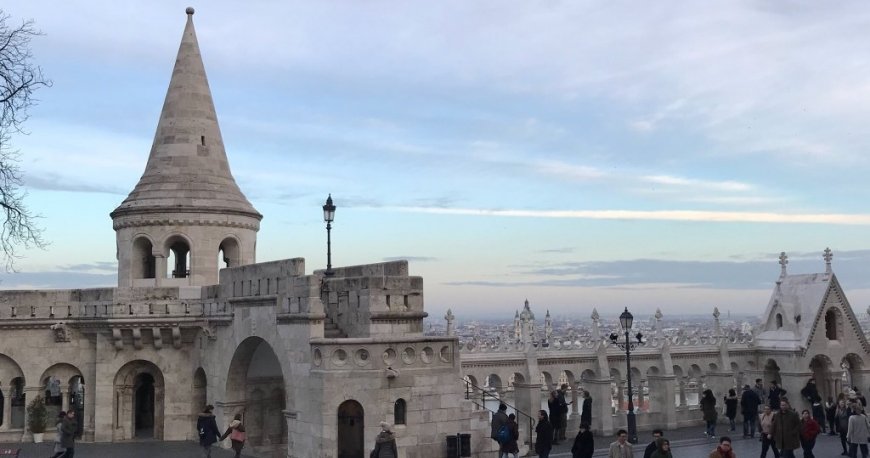 سنگر ماهیگیر بوداپست