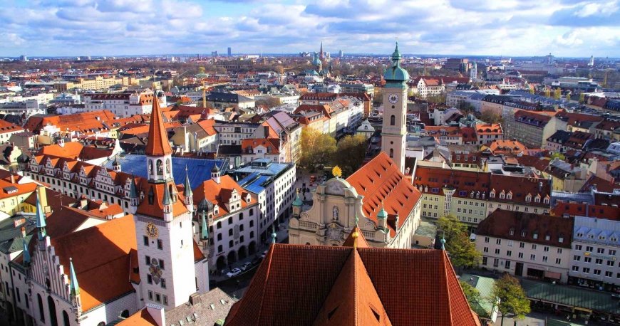 مونیخ مونیخ