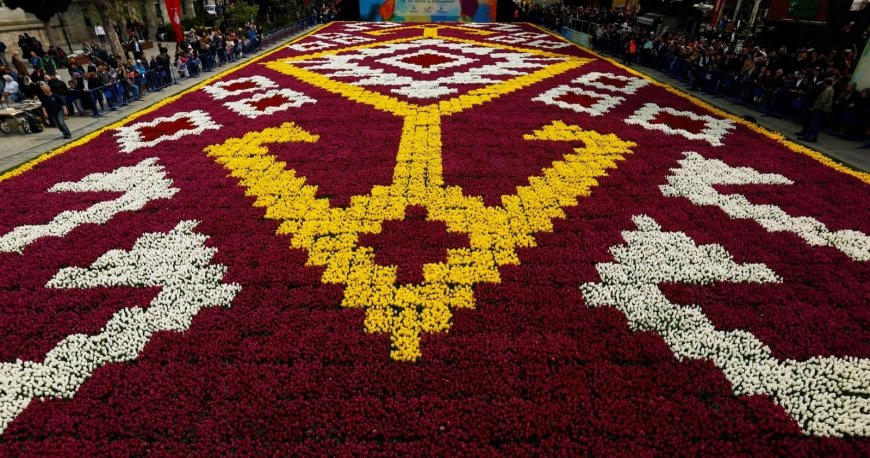 جشنواره گل لاله استانبول جشنواره گل لاله استانبول