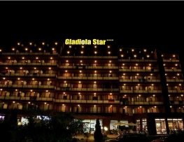 هتل گلادیولا استار
