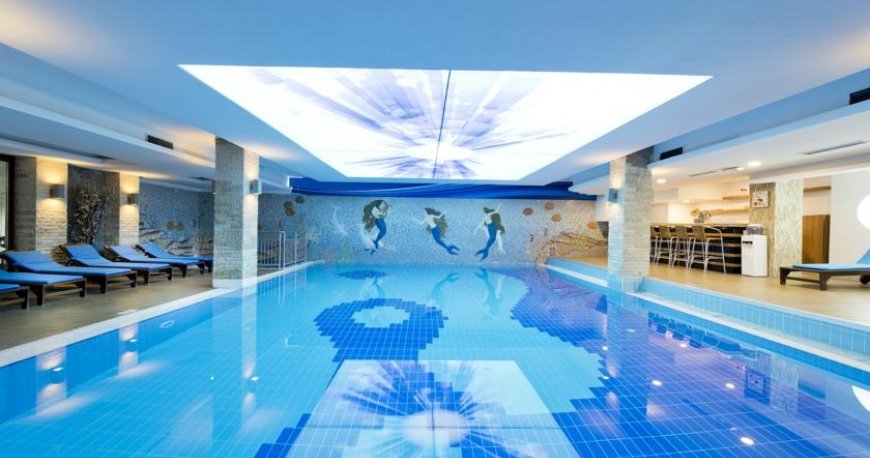 استخر هتل سی لایف فامیلی