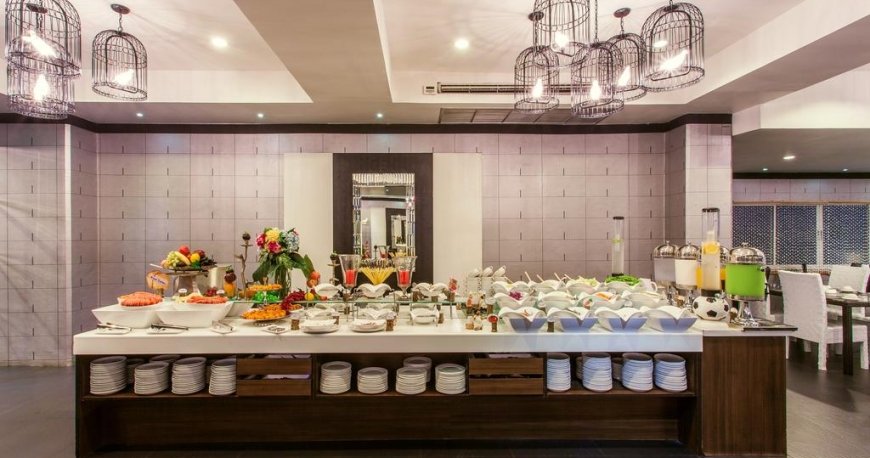 رستوران هتل پاتونگ هریتیج پوکت