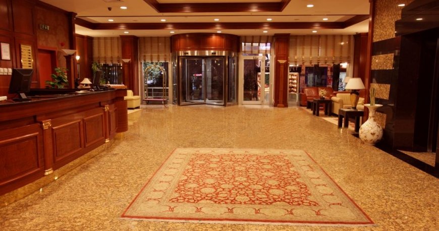 لابی هتل گلدن پارک تکسیم بسفر