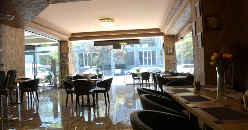 رستوران  هتل ال پلازا تفلیس