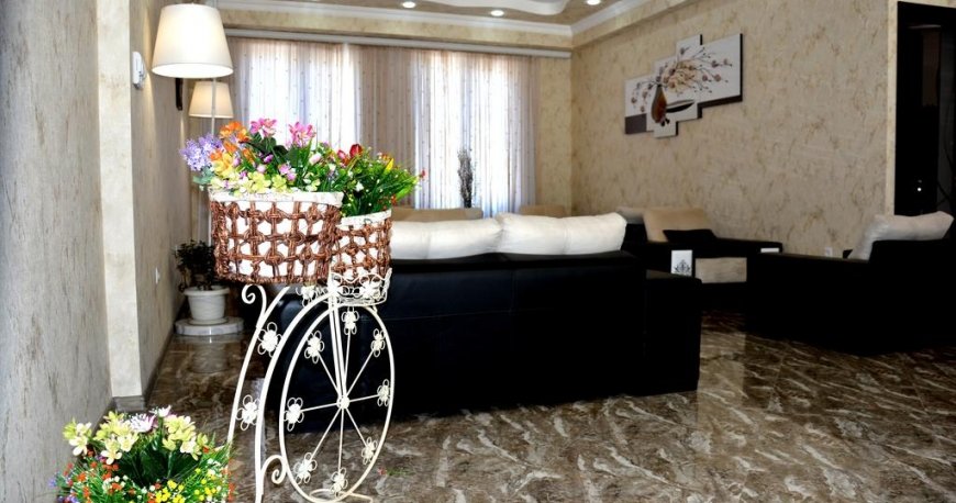 رستوران  هتل ال پلازا تفلیس