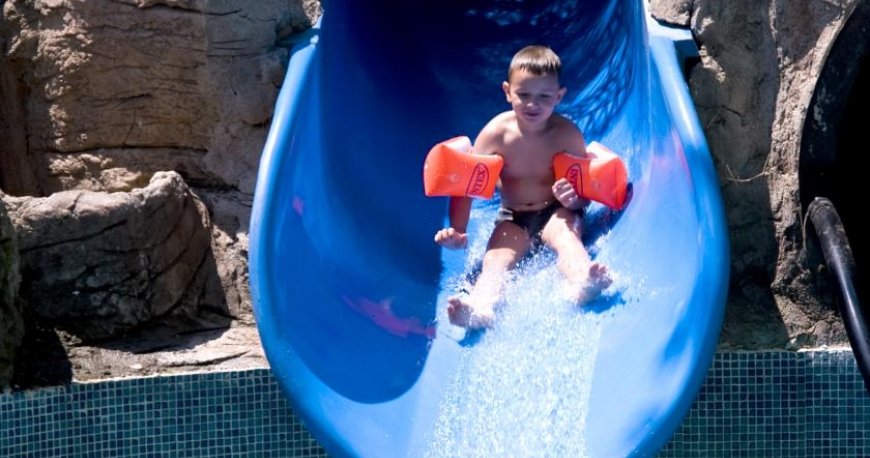 استخر هتل گرند یازیچی کلاب مارماریس استخر هتل گرند یازیچی کلاب مارماریس