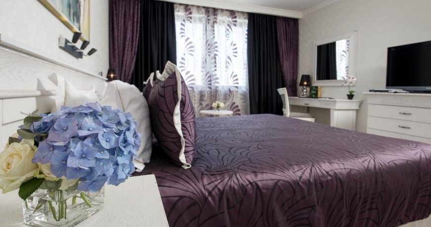 اتاق هتل امرالد باکو