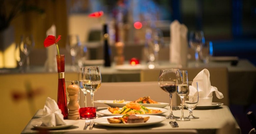 رستوران هتل امرالد باکو