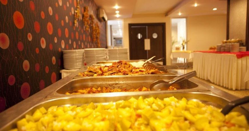 رستوران هتل داباکلار