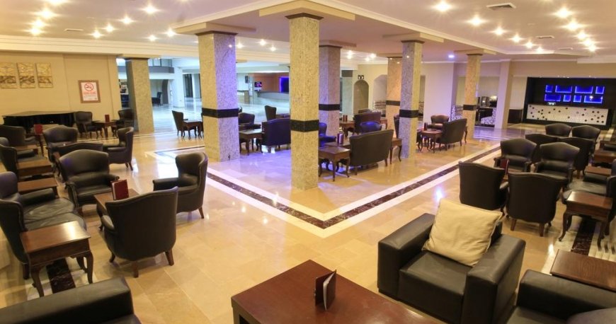 رستوران هتل ویستا هیل کوشی آداسی