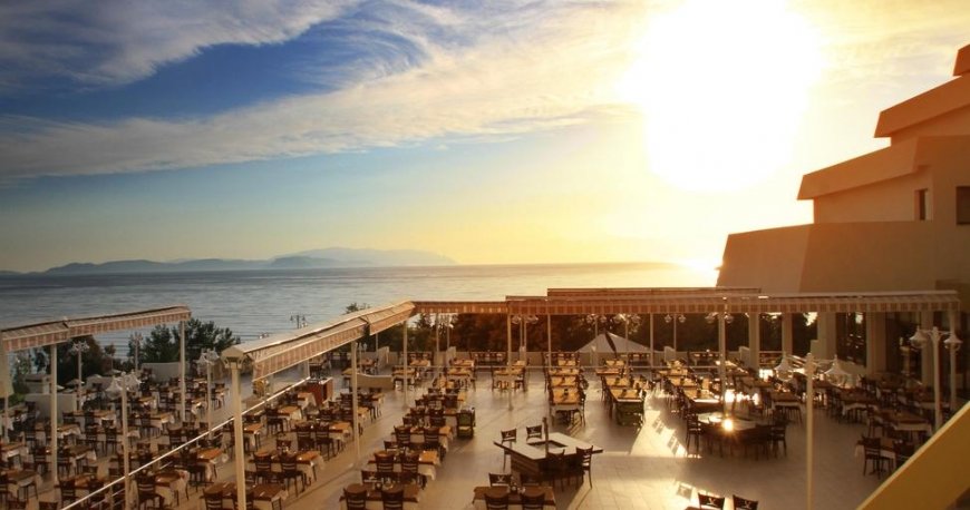 هتل ویستا هیل کوشی آداسی