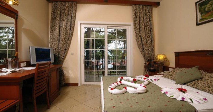 اتاق هتل گرند یازیکی کلاب تربان اتاق هتل گرند یازیکی کلاب تربان