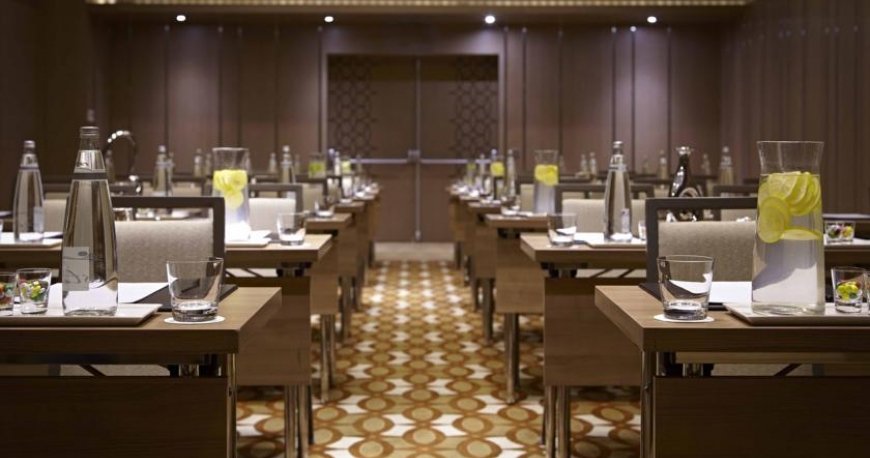 رستوران هتل رنسانس