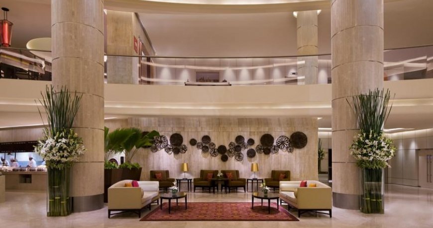 لابی هتل کورت یارد بمبئی لابی هتل کورت یارد بمبئی