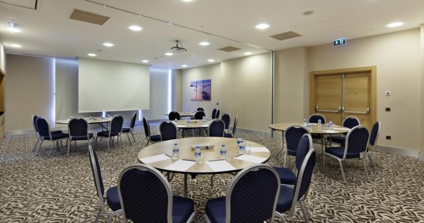 هتل هیلتون گاردن این گلدن هورن