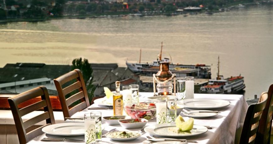 رستوران هتل گرند خلیج استانبول