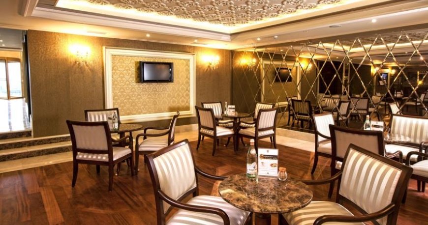 رستوران هتل گرند خلیج استانبول