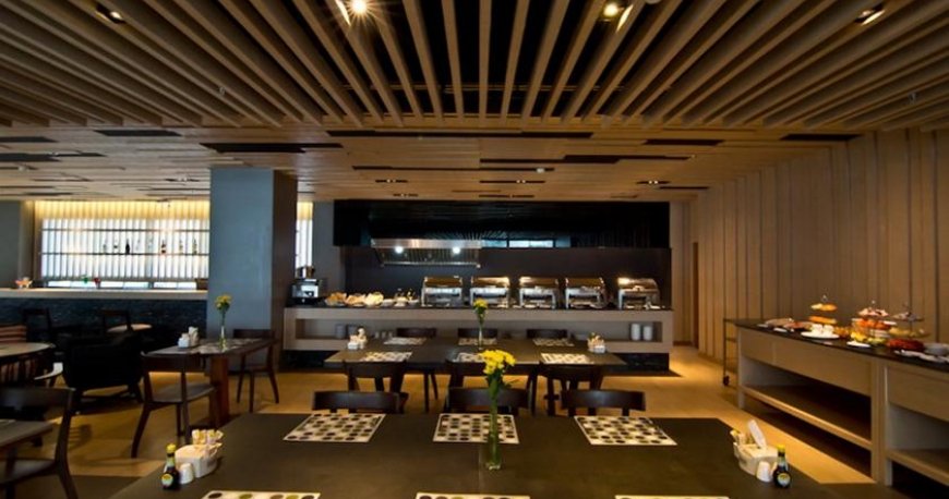 رستوران هتل سان اکسکلوسیو پاتایا تایلند