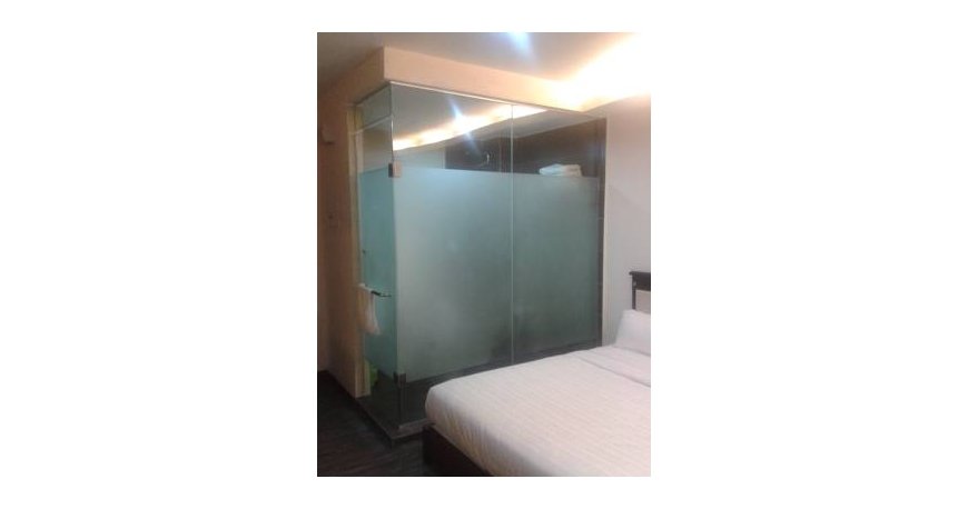 اتاق هتل هپی هالیدی