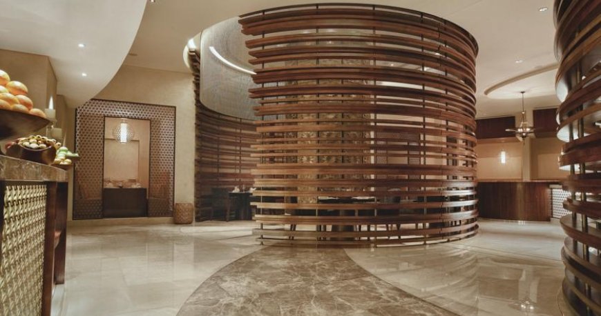 رستوران هتل الغریر دبی