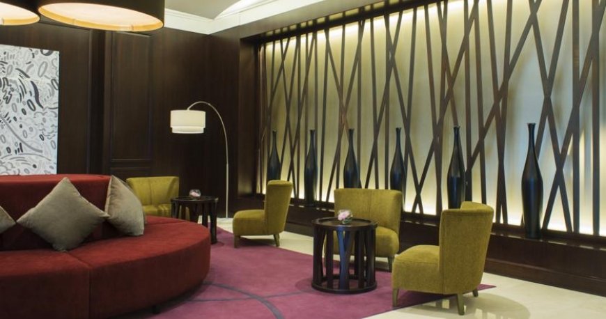 لابی هتل لمریدین دبی لابی هتل لمریدین دبی