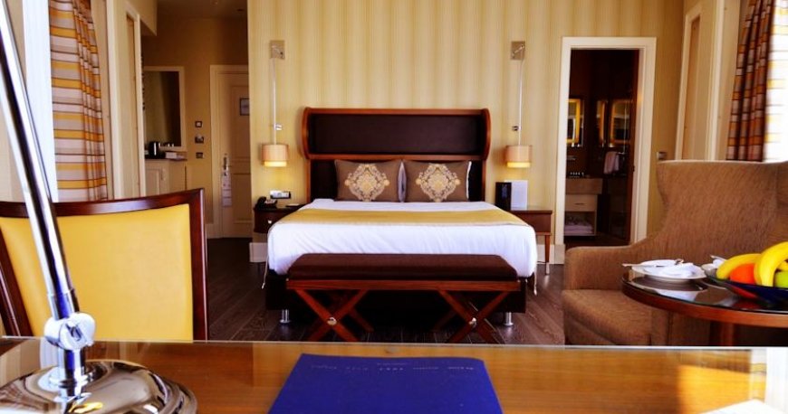 اتاق تایتانیک بیزنس بایرام پاشا