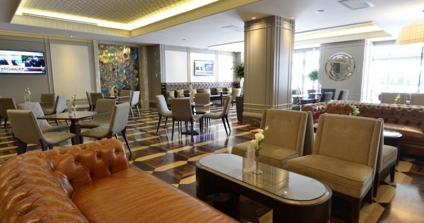 تایتانیک بیزنس بایرام پاشا