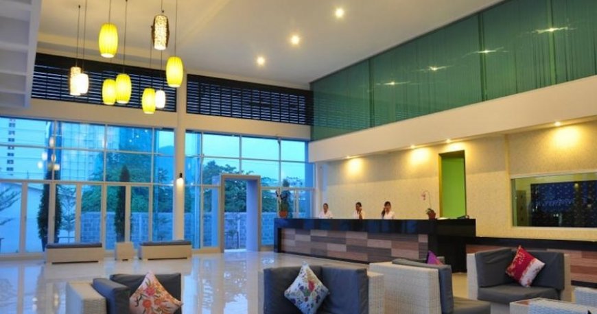 لابی هتل نچرال پوکت لابی هتل نچرال پوکت