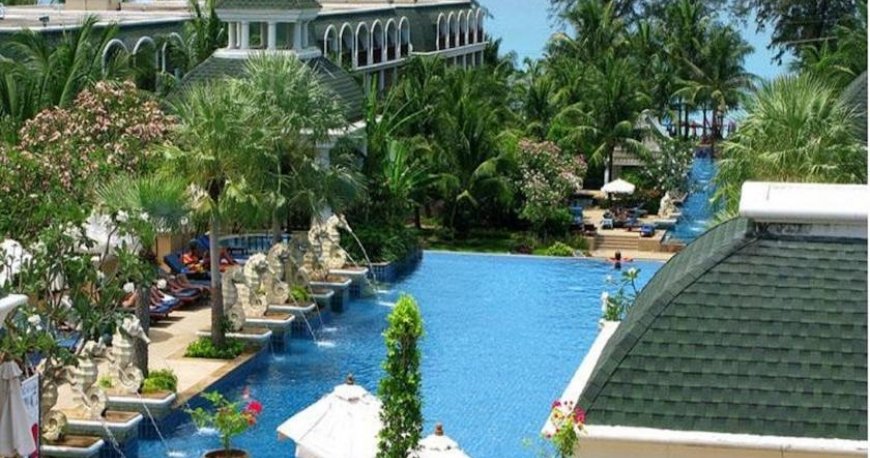 استخر هتل گریسلند پوکت