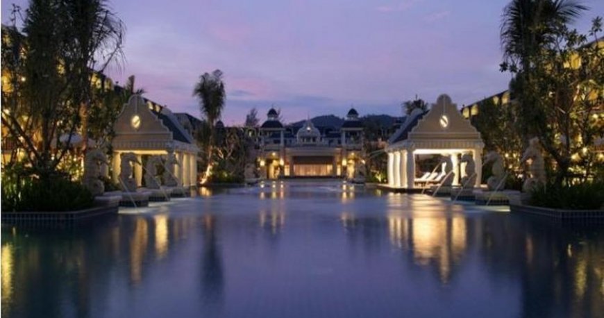 استخر هتل گریسلند پوکت