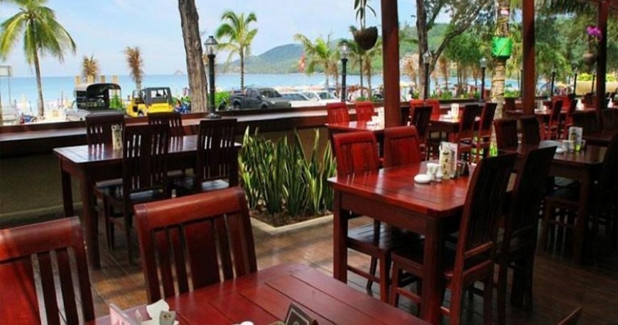 رستوران هتل گریسلند پوکت