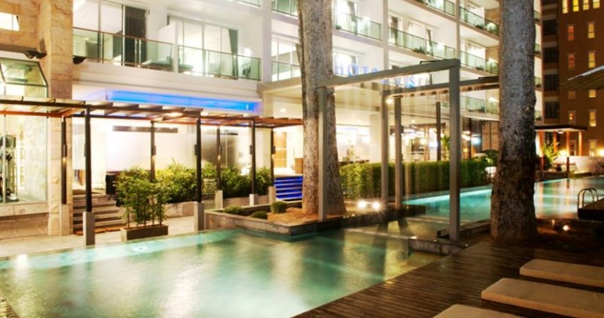 استخر هتل ویستا پاتایا