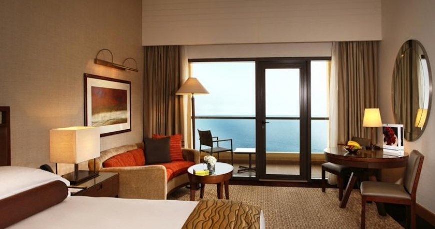 اتاق هتل امواج روتانا دبی امارات متحده ی عربی