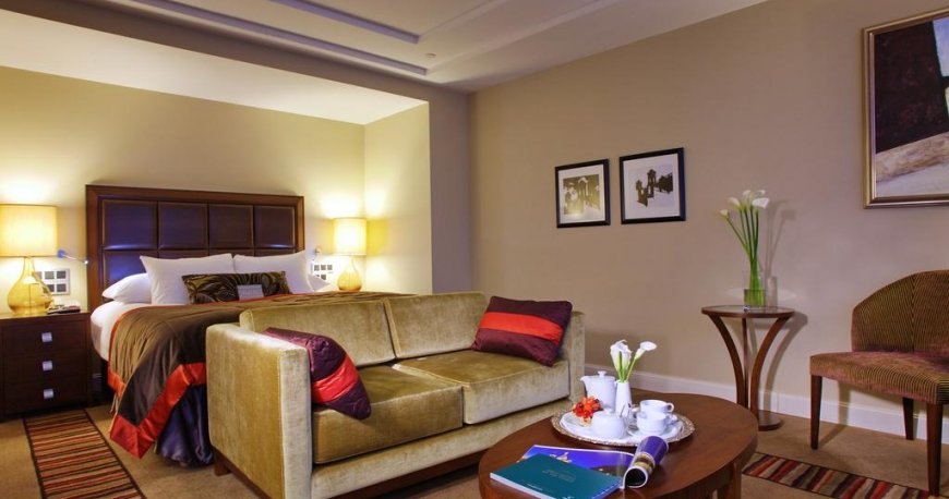 اتاق هتل کورینتیا سنت پترزبورگ