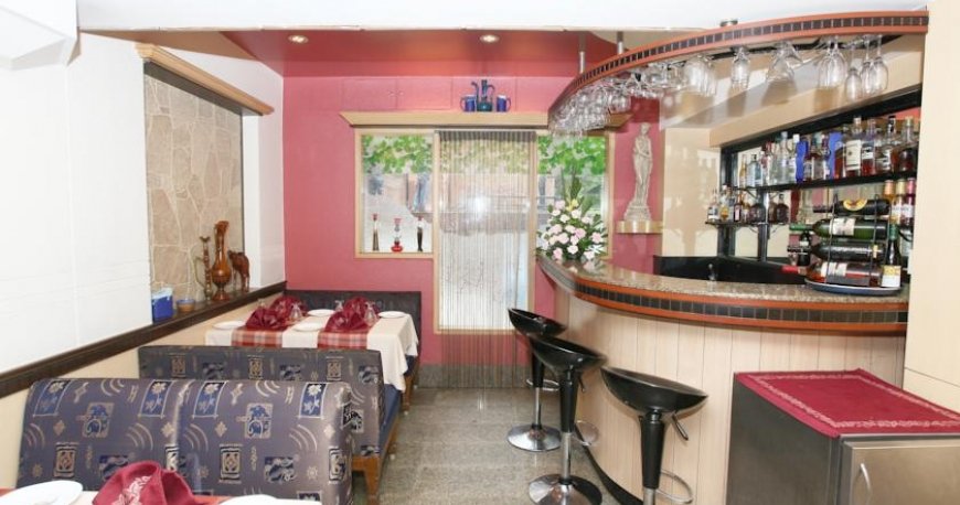 سالن کنفرانس هتل امرالد بمبئی