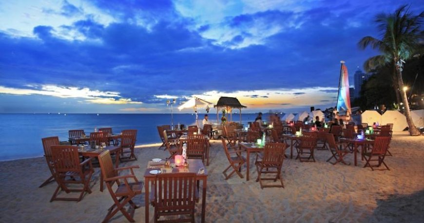 ساحل هتل سنتارا گرند پاتایا