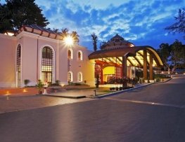 هتل سنتارا گرند بیچ ریزورت