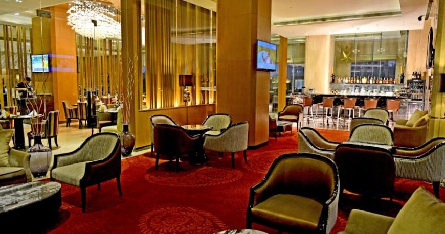 رستوران هتل رادیسون بلو جیپور رستوران هتل رادیسون بلو جیپور