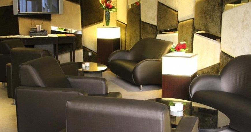  لابی هتل فوراما ریورفرانت سنگاپور