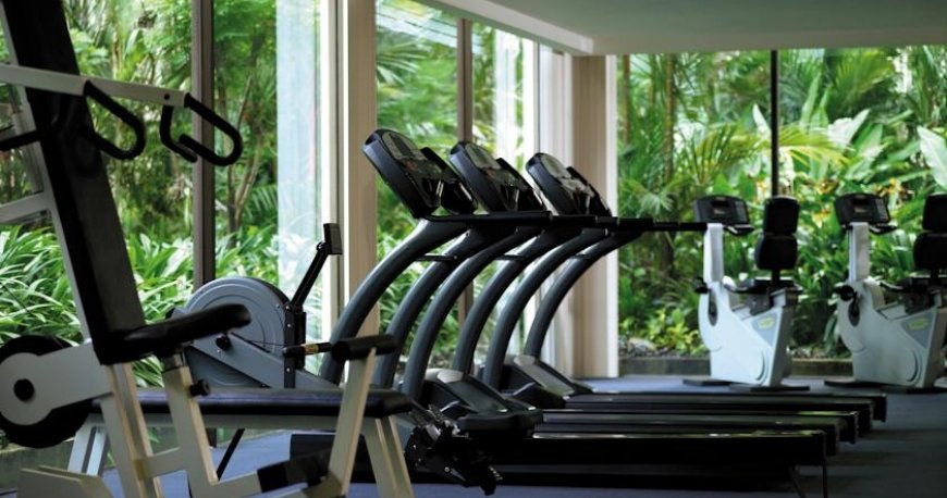 استخر هتل شانگری لا کوالالامپور