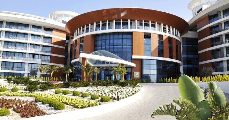 هتل بایا لارا