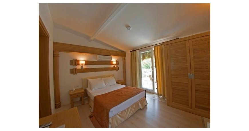 اتاق هتل مرسوی اکسکلوسیو آکوا