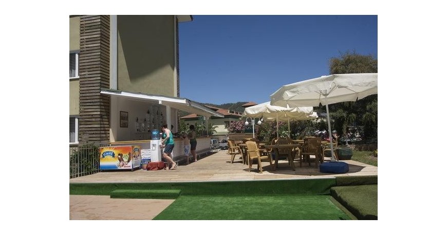 هتل مرسوی اکسکلوسیو آکوا