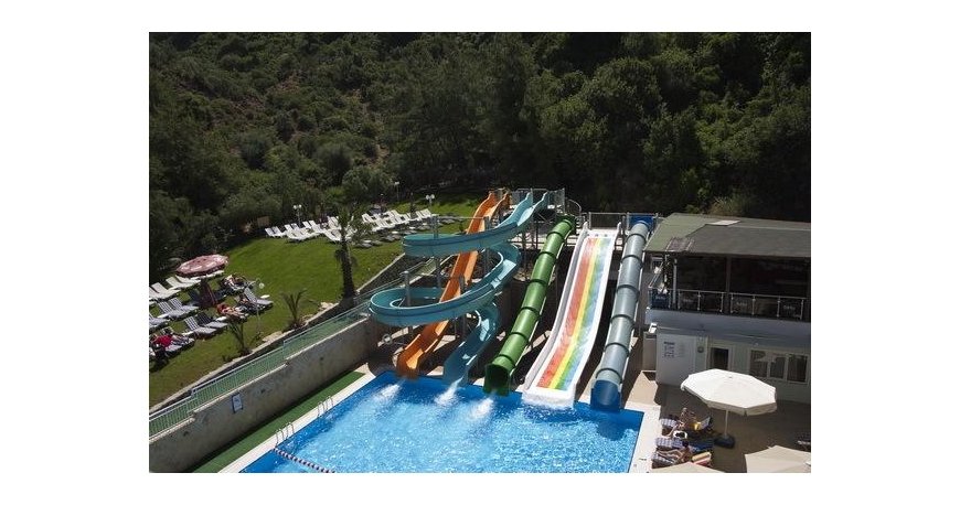 استخر هتل مرسوی اکسکلوسیو آکوا