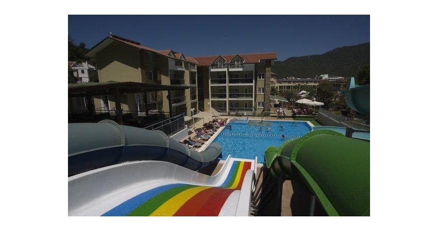 استخر هتل مرسوی اکسکلوسیو آکوا